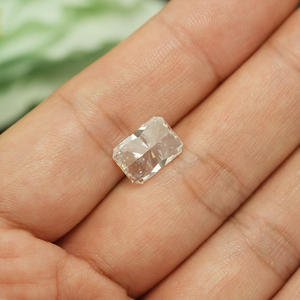 เพชรแล็บโกรว์ทรงเรเดียนท์คัท ยี่ห้อ Goldleafgem รับรองโดย IGI สี DEF น้ำหนัก 1-7 กะรัต ระดับความสะอาด VVS VS เทคนิค HPHT CVD - Product Image 2