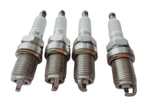 หัวเทียน K6rtc อะไหล่รถยนต์ยอดนิยม หัวเทียนรถยนต์ K6tc อะไหล่รถยนต์ยอดนิยมในตลาดยูเออี - Product Image 4