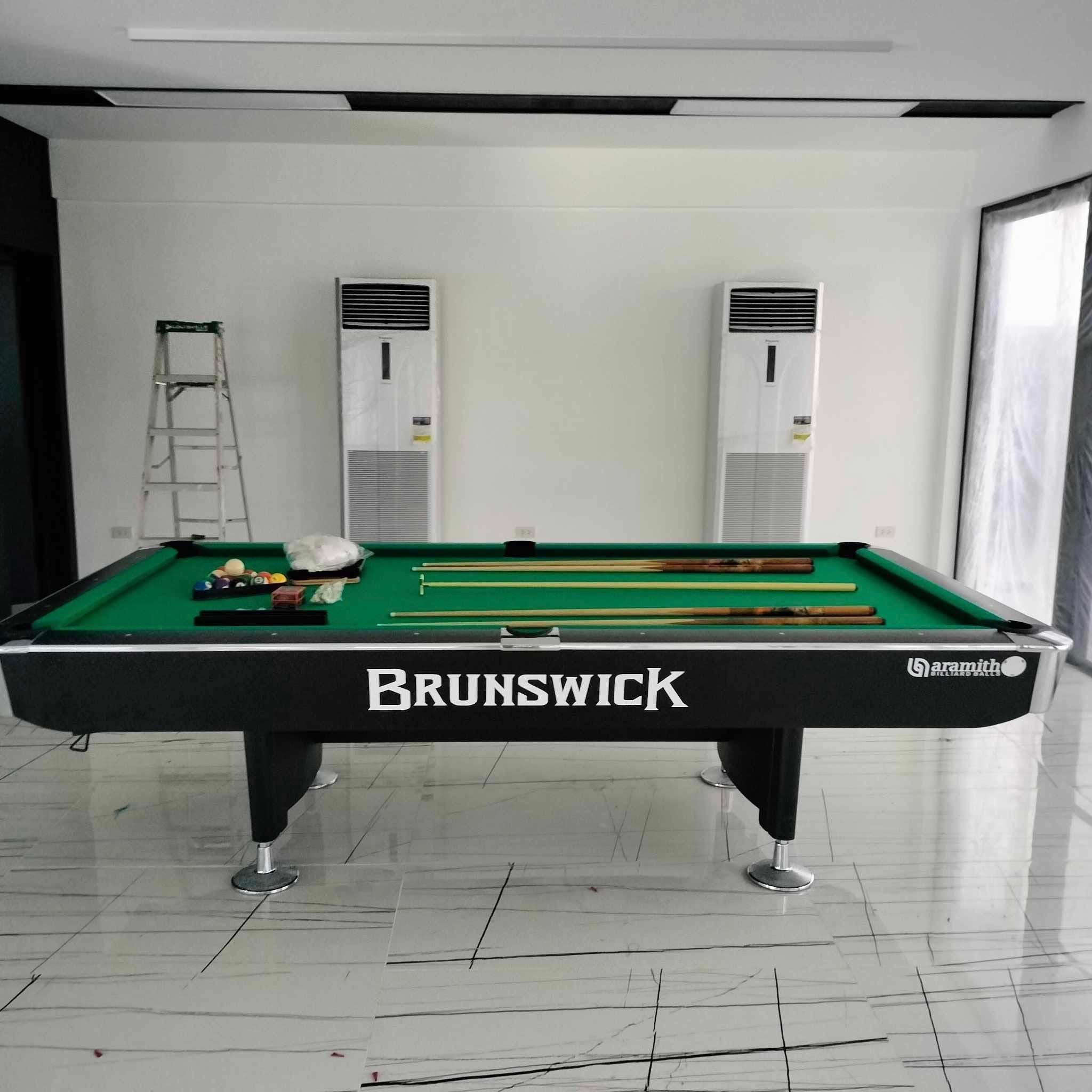 Brunswick ブランズウィック ビリヤード台（スレート） プロフェッショナルブルンスウィックビリヤードテーブルソリューション