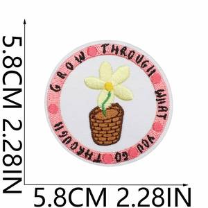 Nouvelle broderie thermocollante fraîche marguerite tournesol papillon pour fille, patch pour vêtements et sacs à dos - Product Image 6