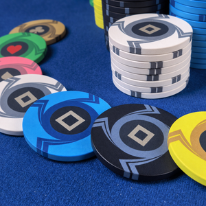Schöne Glänzende EPT Keramik-Chips Ohne Nennwert Ohne Festgelegter Wert Kein Bargeldwert Hochglanz-Finish Großhandel Geschenkzubehör - Product Image 2