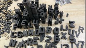 Letras y Números Adhesivos Personalizados 4D de Plástico ABS Acrílico para Matrícula de Coche del Reino Unido, Letras y Números 4D y Película Reflectante - Product Image 6