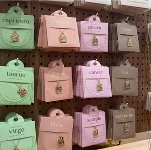 New Design Hot Sale Fashion Custom logo Printing Jewelry Necklace Display Card <b>Earring</b> Card Paper Pendant Display Storage Card - Product Image 1