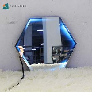 Tunnel 3D Infinity LED Miroir <span class=keywords><strong>de</strong></span> <span class=keywords><strong>salle</strong></span> <span class=keywords><strong>de</strong></span> <span class=keywords><strong>bain</strong></span> Enseigne lumineuse flexible <span class=keywords><strong>avec</strong></span> corps en verre Éclairage décoratif <span class=keywords><strong>de</strong></span> piste <span class=keywords><strong>de</strong></span> danse pour <span class=keywords><strong>salle</strong></span> <span class=keywords><strong>de</strong></span> <span class=keywords><strong>bain</strong></span> - Product Image 2