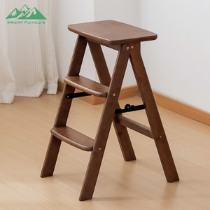 <span class=keywords><strong>Tabouret</strong></span> pliant en <span class=keywords><strong>bambou</strong></span> naturel Wayon, design échelle à 3 marches avec renforts métalliques, gain de place pour le rangement dans la chambre - Product Image 1
