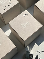 Boîtes cadeaux personnalisées en carton gris, impression de luxe, carton blanc, emballages pour bougies et parfums, logo en relief personnalisé