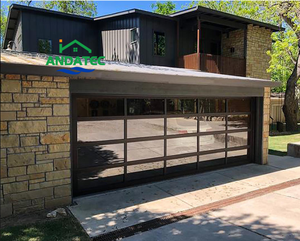 Porte de garage sectionnelle à panneaux de verre transparents pour villas et usage domestique - Product Image 3