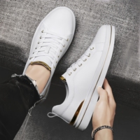 Chaussures blanches en cuir de vachette souple de luxe léger de haute qualité, personnalisables, vente directe d'usine OEM