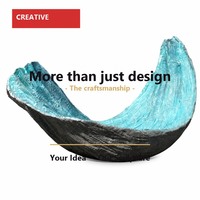 Sculpture de bol croissant personnalisée en résine, aérographe, intérieur turquoise, extérieur anthracite, commande en gros, projet hôtelier, usage commercial