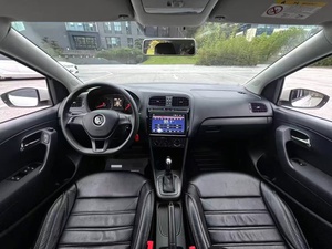 <span class=keywords><strong>Polo</strong></span> Sedán de Gasolina de 1.5 Litros, Auto Usado, Cámara Trasera Oscura, Caja de Cambios Automática, Asientos de Tela, R15 de Aleación de Aluminio, Tracción Delantera, Volante a la Izquierda, LED - Product Image 3