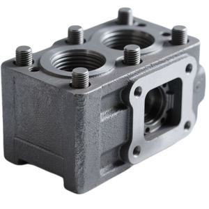 Pièces personnalisées de précision CNC de pompe de moulage au sable de corps de cylindre de moteur en fonte ductile - Product Image 3