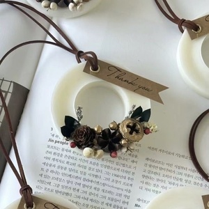 Cono de pino hecho a mano flor eterna aromaterapia cera de soja velas tarjeta cera prensada tableta para armario cumpleaños boda Favor - Product Image 6