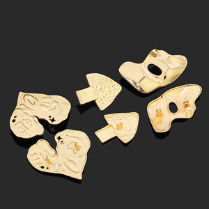 Botones de Costura Personalizados de Fábrica, Botones Irregulares para Ropa con Forma de Concha Marina, Estrella de Mar y Otras Formas Especiales, Botones Metálicos con Vástago para Prendas - Product Image 1