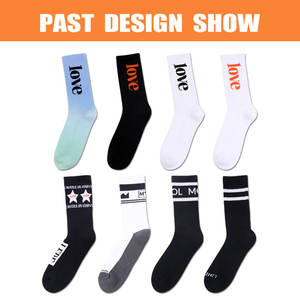 Vente en gros <span class=keywords><strong>BAS</strong></span> quantité minimale de commande Chaussettes de sport à rayures côtelées blanches et avec logo personnalisé à <span class=keywords><strong>bas</strong></span> prix - Product Image 4
