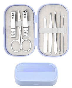 Kit de Manicura y Pedicura 8 en 1 de Acero Inoxidable con Estuche Rígido de Viaje, Cortaúñas, Tijeras, Pinzas, Juego de Cucharillas para Oídos - Product Image 1