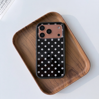 Coque de téléphone magnétique étanche avec plaque arrière amovible, motif dessin animé, pour 17 Pro, compatible charge sans fil, TPU+PC, avec motifs personnalisables pour usage quotidien