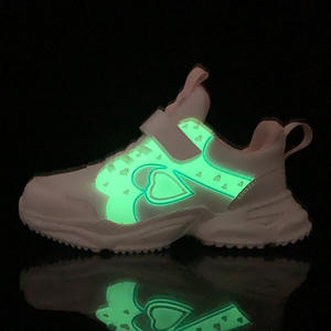 Chaussures respirantes LSJX pour enfants, chaussures <span class=keywords><strong>de</strong></span> sport pour garçons et filles, chaussures <span class=keywords><strong>de</strong></span> marche tendance pour enfants, chaussures <span class=keywords><strong>de</strong></span> <span class=keywords><strong>tennis</strong></span> pour enfants - Product Image 6