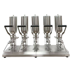 Machine à garnir manuelle à 5 têtes en acier inoxydable pour beignets, gâteaux, crème et confiture, avec seringue à crème pour gâteaux, pains, beignets et churros - Product Image 3