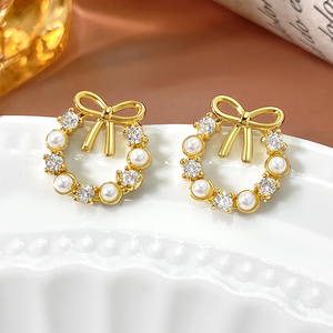 Hermosas Joyas para Niñas Foxi al por Mayor, Aretes con Lazo y Múltiples Gemas Azules y Perlas Encantadoras - Product Image 5