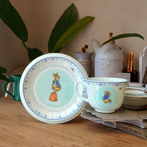 Tasses à thé et soucoupes en céramique sur le thème du lapin, de haute qualité et charmantes, pour usage personnel ou cadeaux - Product Image 3