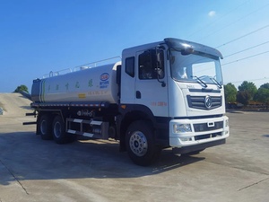 Camión Cisterna de Agua Dongfeng 4X2 de 20000L de Fabricante Confiable para Control de Polvo en Obras de Construcción y Limpieza Urbana - Product Image 2