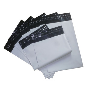 Entrega de paquetes autosellada ecológica de alta calidad para Poly Mailer, bolsa de correo fuerte, patrón de diseño de fábrica para Postal - Product Image 1
