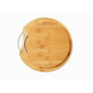 Tabla de cortar de bambú antideslizante con asa y orificios, adecuada para uso en la cocina, para cortar frutas y para usar con rodillos de amasar. - Product Image 1