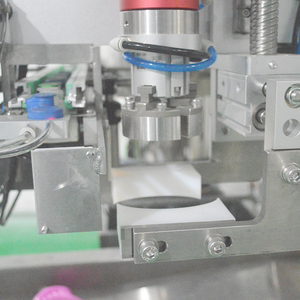Línea de producción diaria automática de <span class=keywords><strong>esencias</strong></span> cosméticas, loción, champú, tapado, para detergente, crema de manos - Product Image 3