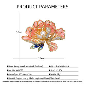 Broche de Flor de Peonía de Lujo al por Mayor, Chapado en Oro Real, de Alta Calidad, con Esmalte y Perlas Simuladas de Cristal CZ - Product Image 3