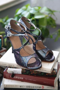 EVK314 Sepatu Dansa Wanita Kulit Berkilau Hak Tipis <span class=keywords><strong>Tango</strong></span> Latin Sol Lembut Salsa Fashion Nyaman - Product Image 4