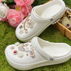 Charmes décoratifs en <span class=keywords><strong>plastique</strong></span> pour chaussures, perles, fleurs, papillons, accessoires en strass, 2,5-5 cm - Product Image 4