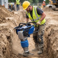 Compacteur électrique portatif pour terrasse, réparation de routes et compactage de fondations