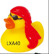 Giocattolo da Bagno a Forma di Paperella di Gomma con Spruzzo d'Acqua, Senza BPA, 50 Pezzi, Confezione da 100, Personalizzabile con Cappello a Bombetta - Product Image 6