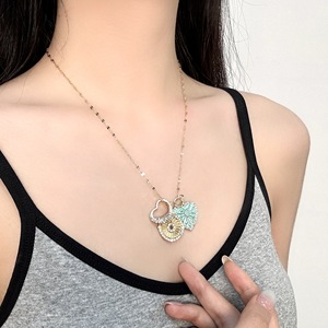 Collar gargantilla vintage con capas de girasoles <span class=keywords><strong>azules</strong></span> para <span class=keywords><strong>mujer</strong></span>, un accesorio de collar de clavícula lujoso y sofisticado. - Product Image 3
