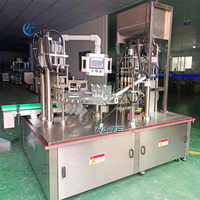 Machine de capsulage de remplissage de poche de bec de qualité supérieure 10ml-5000ml Machine de cachetage de remplissage de lait de sauce détergente pour Doypack/sac d'aspiration