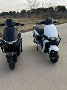 Great God War Factory Direct 60V 2000W Streetbikes Motos électriques 40-60km/h Certifiées EPA DOT Pneus requis - Product Image 4