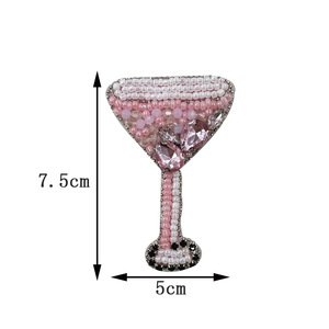 Ensemble 2 pièces élégant pour femme, été 2026 : haut dos nu et <span class=keywords><strong>jupe</strong></span> midi en maille, orné de perles faites main, coupe ajustée, tenue de plage personnalisée - Product Image 5