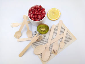 2025 sıcak satış ahşap kaşık seti kalite rekabetçi düşük fiyat çatal özel Logo 160mm boyutu bıçak günlük kullanım dondurma meyve - Product Image 5