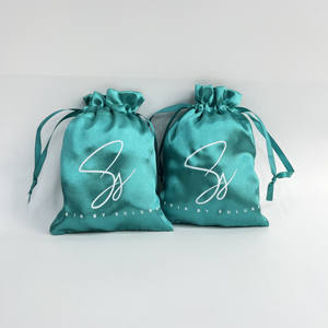 Sacs à cordon en satin de soie de luxe personnalisés avec logo, vente en gros, pochettes anti-poussière, sacs pour perruques couleur personnalisée pour petits bijoux et cadeaux - Product Image 4