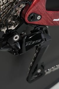 จักรยานเสือหมอบ VITTORIA Carbon 700C โครงคาร์บอนไฟเบอร์คุณภาพสูง พร้อมตะเกียบเหล็ก  24 สปีด ระบบดิสก์เบรก รุ่น TT-VEGA - Product Image 3