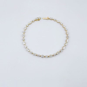 Bracciale Tennis Ovale Luccicante con Diamanti Coltivati in Laboratorio in <span class=keywords><strong>Oro</strong></span> Giallo 18K, Certificato IGI, Regalo Delicato per Donna - Product Image 5