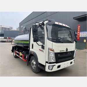 Sinotruk HOWO 5000L ถังดูดอุจจาระรถดูดสิ่งปฏิกูล5m3ด้วยตนเอง - Product Image 3