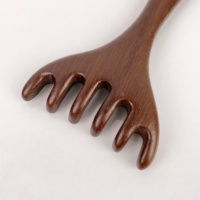 Brosse à cheveux classique en bois de santal à six griffes – Artisanat portable en bois pour le coiffage à domicile et en salon