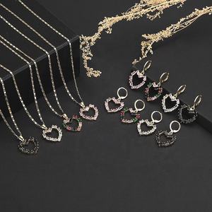 <span class=keywords><strong>Parure</strong></span> de <span class=keywords><strong>bijoux</strong></span> en <span class=keywords><strong>or</strong></span> <span class=keywords><strong>18</strong></span> carats avec zircon pour <span class=keywords><strong>femme</strong></span>, style Dubaï, pour mariage - Product Image 1