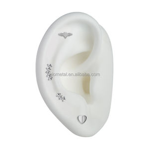 Giometal ASTM F136 implante de titanio sin rosca venta al por mayor Corazón Roto extremo Tragus Labret <span class=keywords><strong>Daith</strong></span> <span class=keywords><strong>Piercing</strong></span> pendientes joyería del cuerpo - Product Image 4