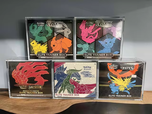 Présentoir Moderne <span class=keywords><strong>Pokémon</strong></span> ETB en Acrylique avec Couvercle Magnétique pour Boîte D'Entraîneur D'Élite Écologique pour Paquets de Rappel de <span class=keywords><strong>Jeu</strong></span> de Cartes à Collectionner - Product Image 3