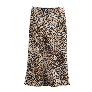 GX10844 Fournisseur de Vêtements Été 2025 <span class=keywords><strong>Jupe</strong></span> Longue Femme en <span class=keywords><strong>Satin</strong></span> à Imprimé Léopard Mode Streetwear Vintage et Décontractée - Product Image 4