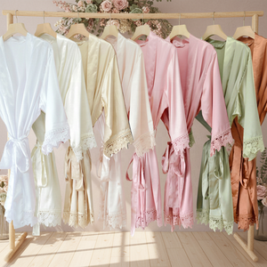 <span class=keywords><strong>Vestaglia</strong></span> da Sposa, Damigella e Damigella d'Onore in Raso di Seta Morbido e Liscio con Bordo in Pizzo, Scollo a V, Lunghezza al Ginocchio - Product Image 1