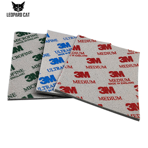 <strong>3M</strong> 02600-06 <strong>Silicon</strong> Carbide Medium Hardness Sanding Sponge 10MM Thickness 114x139mm Superfine Versatile Rectangle Shape - Product Image 1