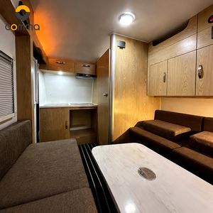 Mini-caravane carrée sur roues, maisonnette mobile <span class=keywords><strong>avec</strong></span> salle <span class=keywords><strong>de</strong></span> bain et douche, toit relevable, <span class=keywords><strong>camping</strong></span>-car léger - Product Image 2